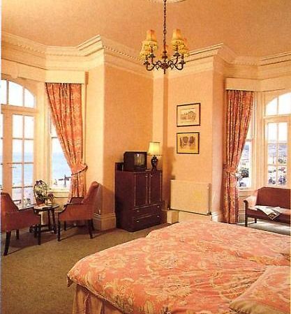 Ambassador Hotel ランディドノー 部屋 写真